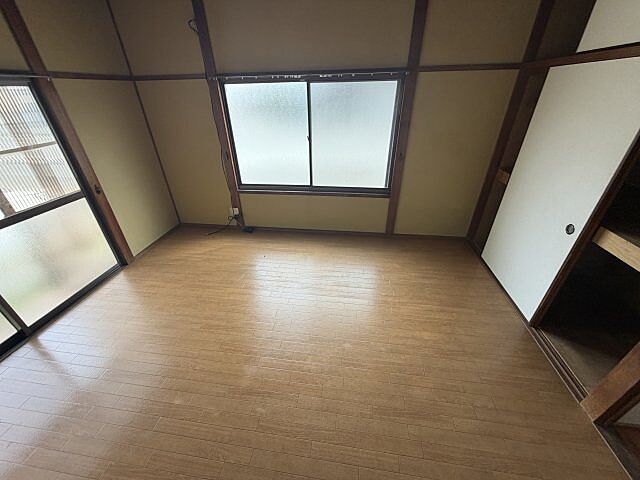 洋室