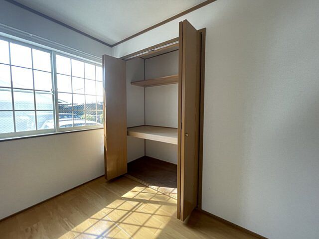 寝室
