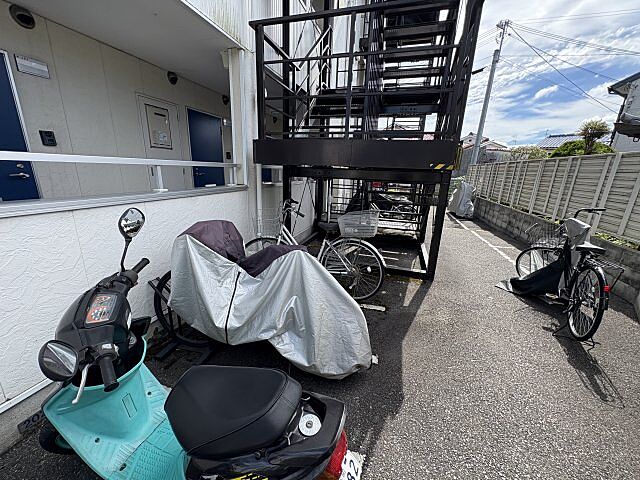 その他