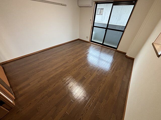 洋室