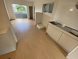 コーポ宮之本 301 3階ワンルームのリビング/ダイニング