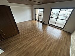 ハーモニー三幸 302 3階2LDKのリビング/ダイニング