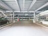 駐車場：マンション駐車場は建物近くに設けられており、荷物の積み下ろしもしやすく、ファミリー世帯にも使いやすい仕様となっています。