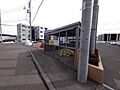 敷地内にはゴミ...