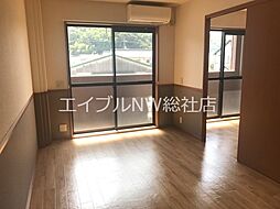 井原鉄道 いずえ駅 徒歩9分の賃貸アパート 2階2LDKのリビング/ダイニング