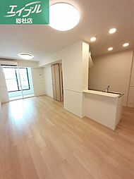 水島臨海鉄道 水島駅 徒歩18分の賃貸アパート 1階1LDKのリビング/ダイニング