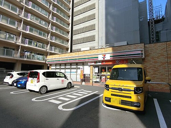 画像20:【コンビニエンスストア】セブンイレブン 吹田江坂町1丁目店まで205ｍ