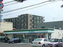 ☆ファミリーマート小倉南方二丁目店（120m）