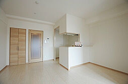 飛幡プライド 204 2階1LDKのリビング/ダイニング