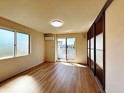 アピアランス中井 303 3階2LDKのリビング/ダイニング