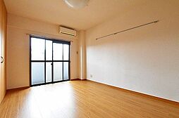 メゾンブリアント 106 1階1Kのリビング/ダイニング