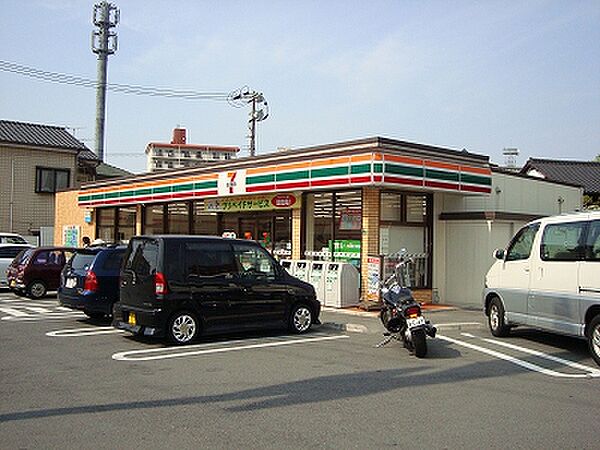 ルークス穴生