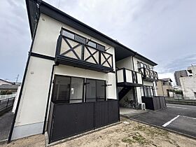 フレグランス太田　Ｂ棟 102 ｜ 香川県高松市太田下町1657-3（賃貸アパート2LDK・1階・57.81㎡） その1