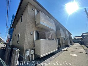 エストヴィアーレ 101 ｜ 香川県高松市伏石町2167-4（賃貸アパート1R・1階・32.77㎡） その1