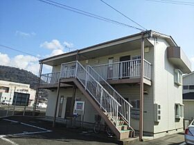 エルディム磯野 102 ｜ 香川県丸亀市土器町東7丁目442番地（賃貸アパート1LDK・1階・39.70㎡） その1