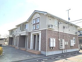 アベンシス5 104 ｜ 香川県高松市松並町784番地2（賃貸アパート1R・1階・32.90㎡） その1