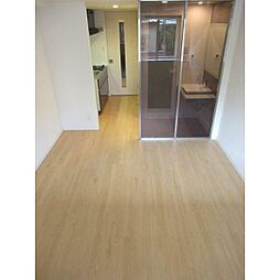 カスタリア尾山台 1階ワンルームのリビング/ダイニング