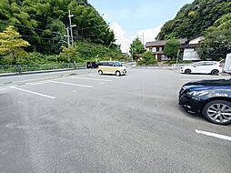 6 / 13