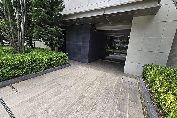 エントランスを拡大表示