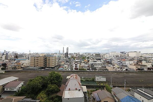 周辺を拡大表示