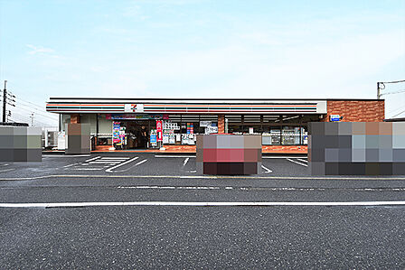 セブンイレブン 広島草津梅が台店：徒歩12分（約1000ｍ）