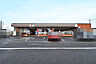 周辺：セブンイレブン 広島草津梅が台店：徒歩12分（約1000ｍ）
