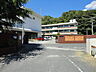 周辺：廿日市市立佐方小学校まで徒歩8分(約570m)