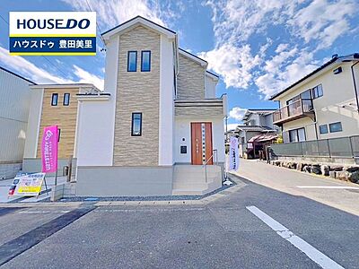 外観：【現地案内予約受付中】建築中につき、同施工会社の完成現場のご案内もさせていただきます！