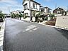 外観：前面道路