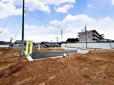 外観：【現地土地写真】全13区画の大型新築分譲地！