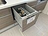 キッチン：食器洗浄乾燥機