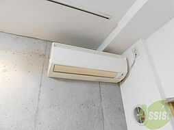 もちろんエアコンつきです。