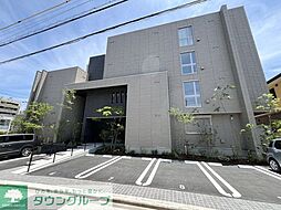6 / 23