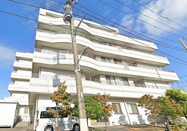 W house