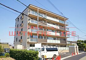 アインス和泉 302号 ｜ 福岡県久留米市東合川町138-1（賃貸マンション2LDK・3階・63.28㎡） その1