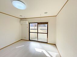 メゾンデジュール 106号室 1階1Kのリビング/ダイニング