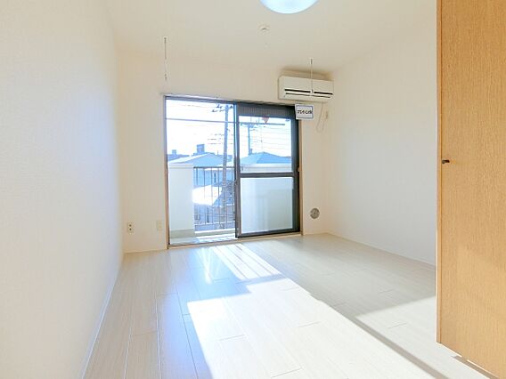 ビバリーヒルズマツモト_内装_7