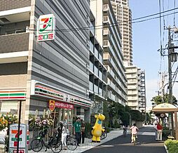 セブンイレブン豊洲一丁目店 650m