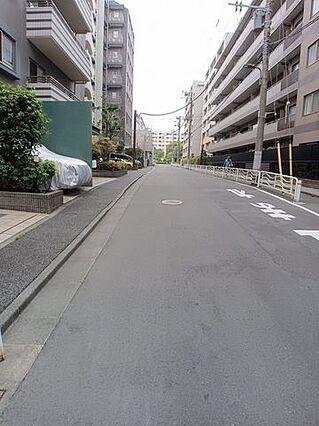 前面道路含む現...