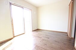 インレット荒川沖 II B棟 203号室 2階1Kのリビング/ダイニング