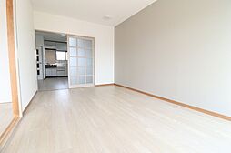 Fコート東千葉 303号室 3階2DKのリビング/ダイニング