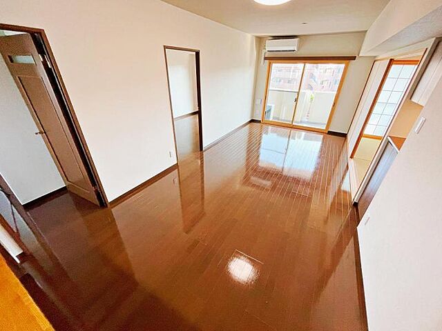 リビング/ダイニング ドメス稲田堤 4階/-