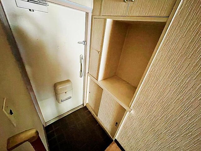 玄関 府中マンション 5階/-