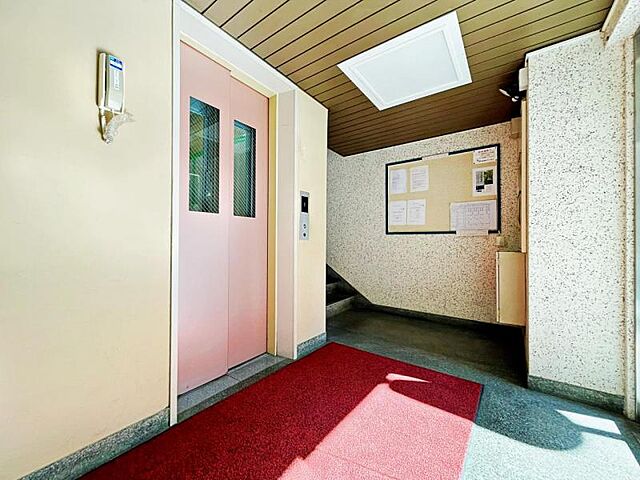 エントランス 府中マンション 5階/-