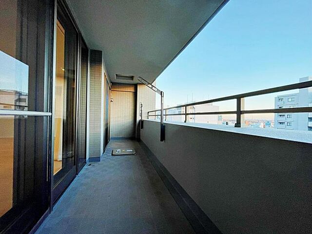 バルコニー ファミールスクエア国分寺 13階/-