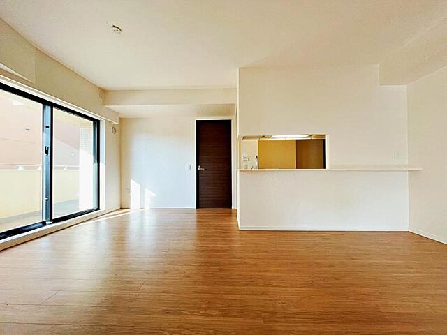 リビング/ダイニング レアシス国立大学通り 2階/-