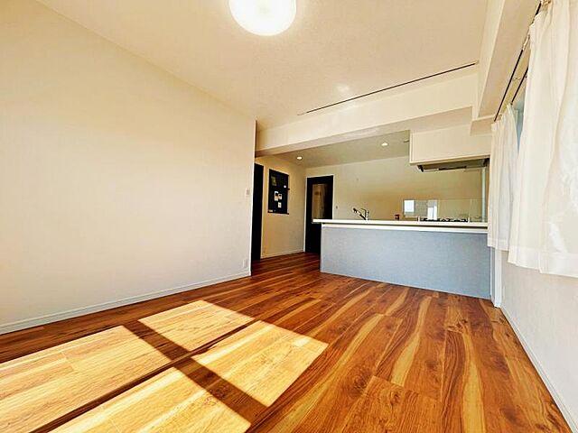 リビング/ダイニング コンフォート橋本 4階/-