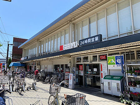 西友西国立店 徒歩10分