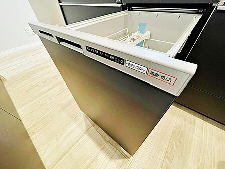 【食洗器】家事をお手伝いしてくれます。