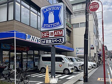 ローソン 渋谷元代々木町店 徒歩1分